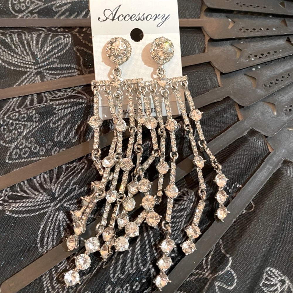 Party earrings